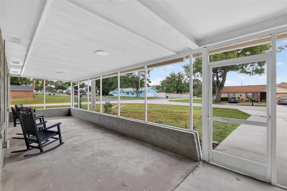 3701 FEATHER DRIVE Lakeland, FL 33812
