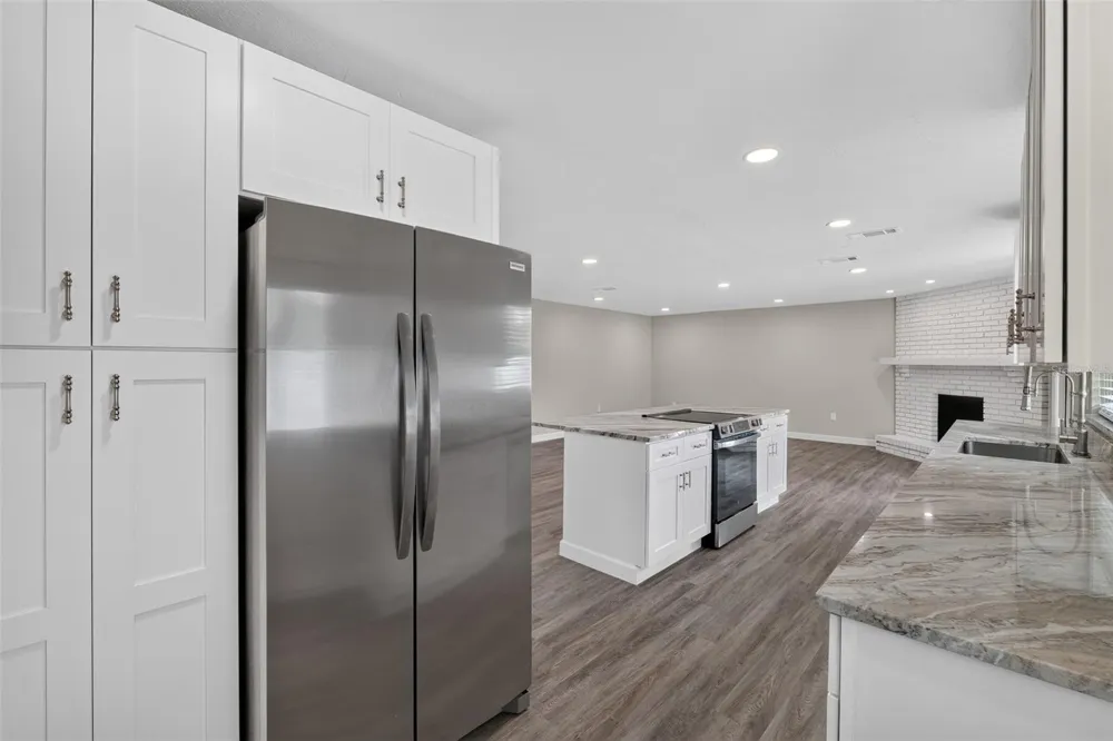 3701 FEATHER DRIVE Lakeland, FL 33812