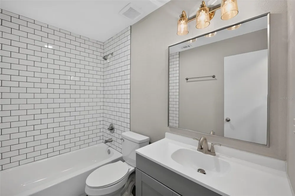 3701 FEATHER DRIVE Lakeland, FL 33812