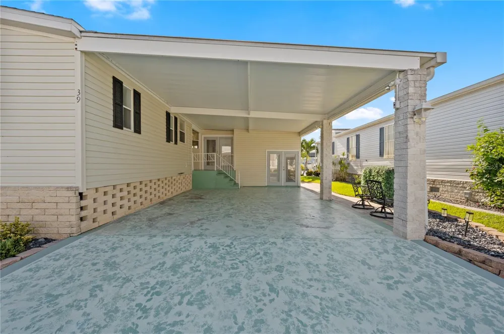 39 EMDEN CIRCLE Punta Gorda, FL 33950