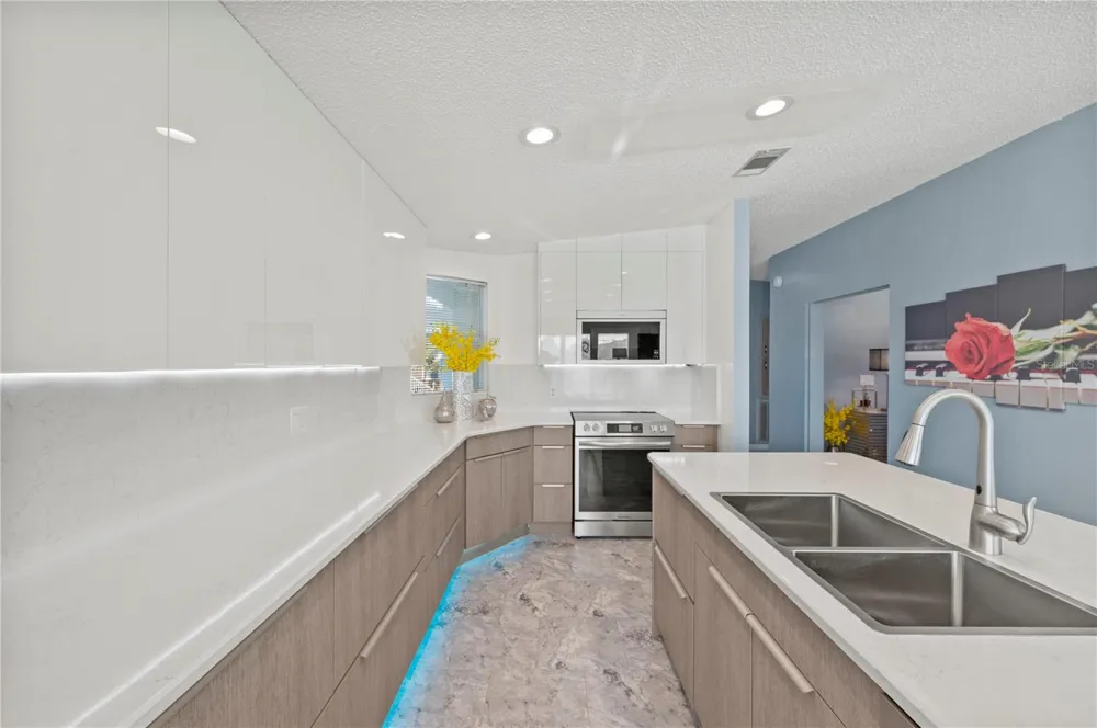 39 EMDEN CIRCLE Punta Gorda, FL 33950
