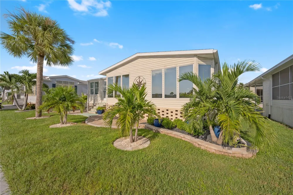 39 EMDEN CIRCLE Punta Gorda, FL 33950