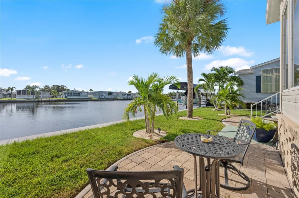 39 EMDEN CIRCLE Punta Gorda, FL 33950