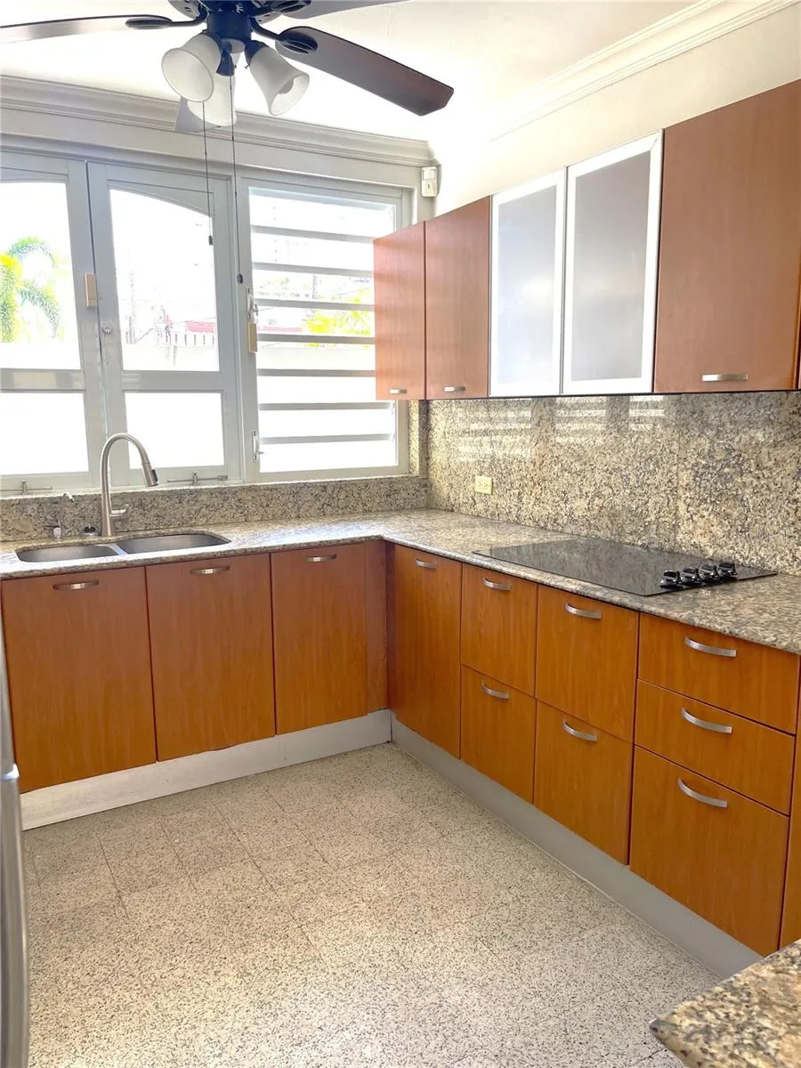 108 Del Parque 108 DEL PARQUE APT #1 #11 San Juan, PR 00911