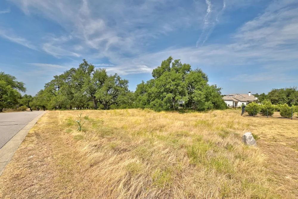 8417 Lakewood Ridge Cove Austin, TX 78738