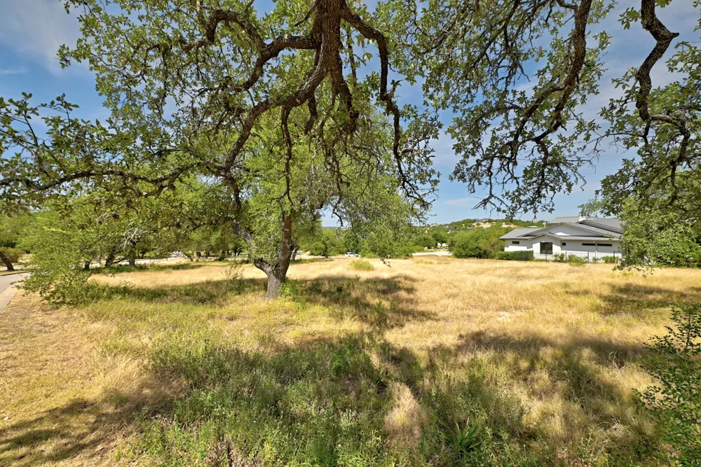 8417 Lakewood Ridge Cove Austin, TX 78738
