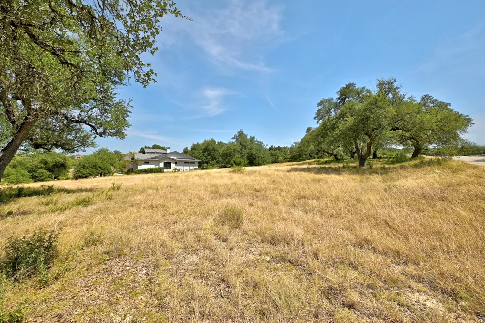 8417 Lakewood Ridge Cove Austin, TX 78738