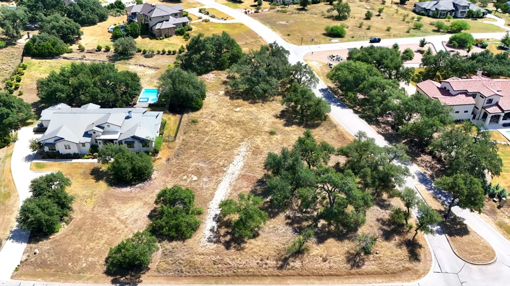 8417 Lakewood Ridge Cove Austin, TX 78738