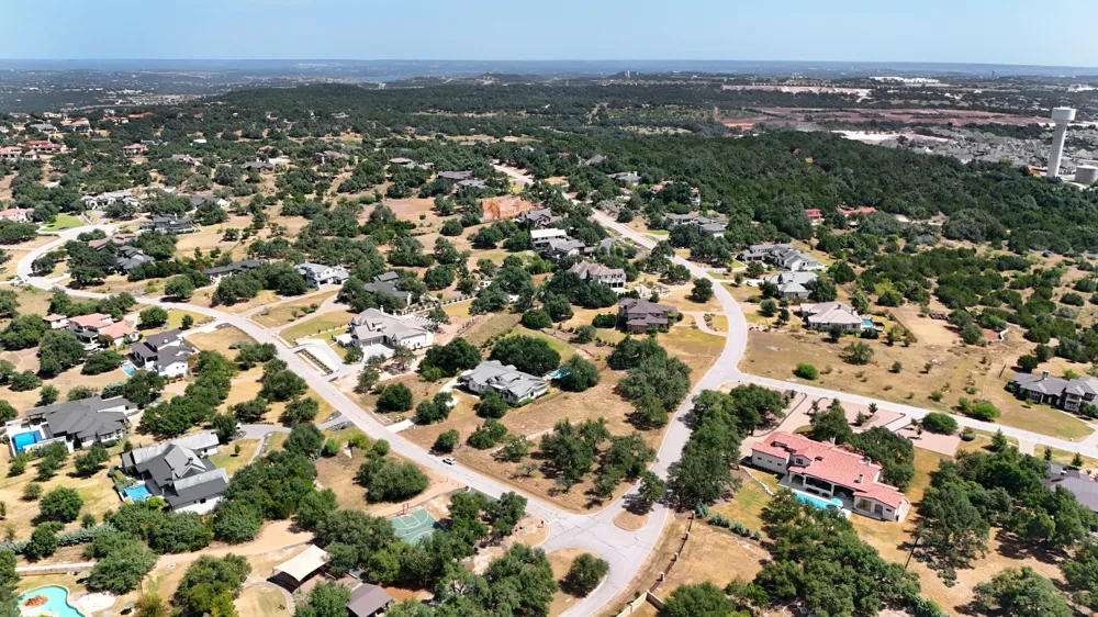 8417 Lakewood Ridge Cove Austin, TX 78738
