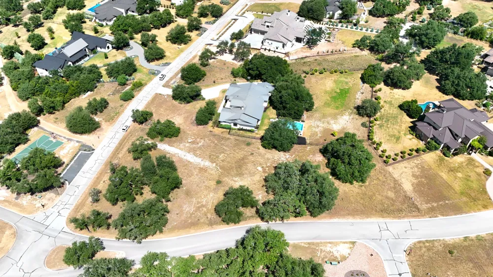 8417 Lakewood Ridge Cove Austin, TX 78738