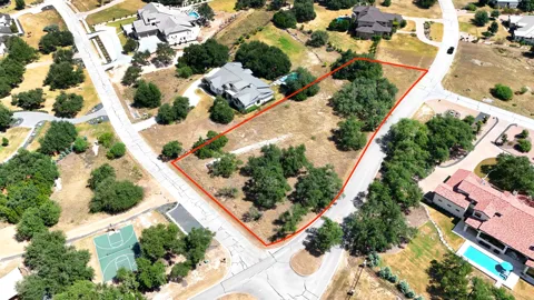 8417 Lakewood Ridge Cove