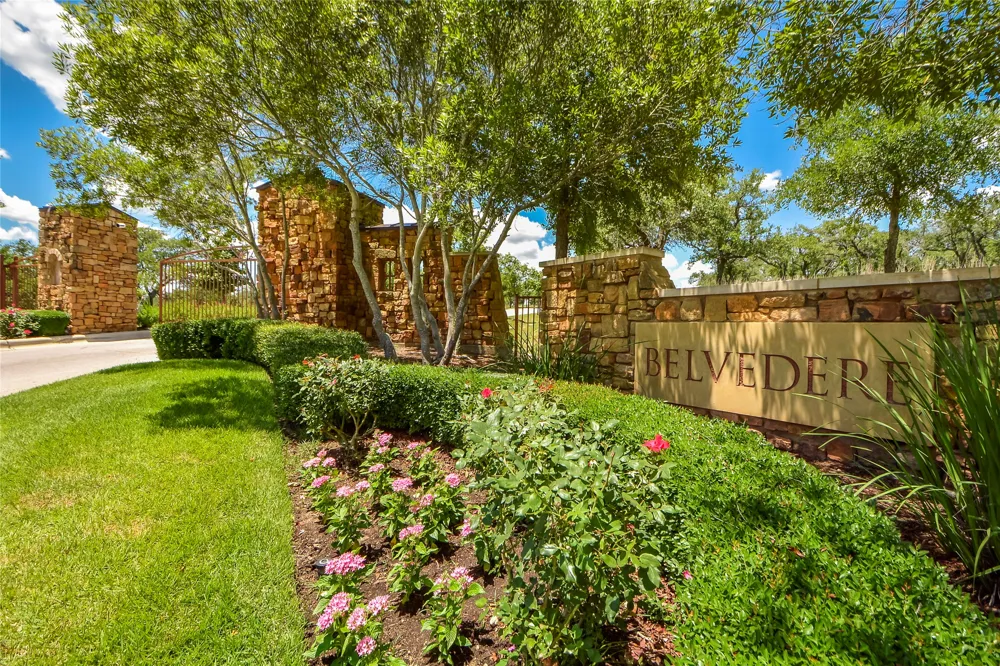 8417 Lakewood Ridge Cove Austin, TX 78738