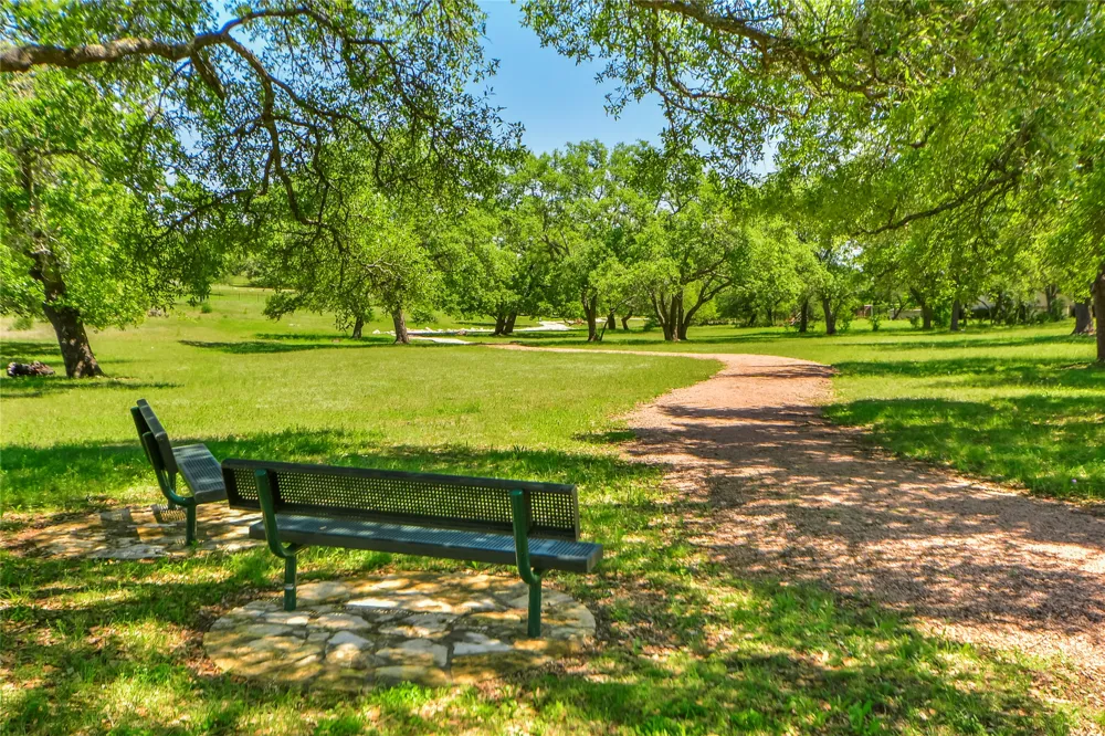 8417 Lakewood Ridge Cove Austin, TX 78738