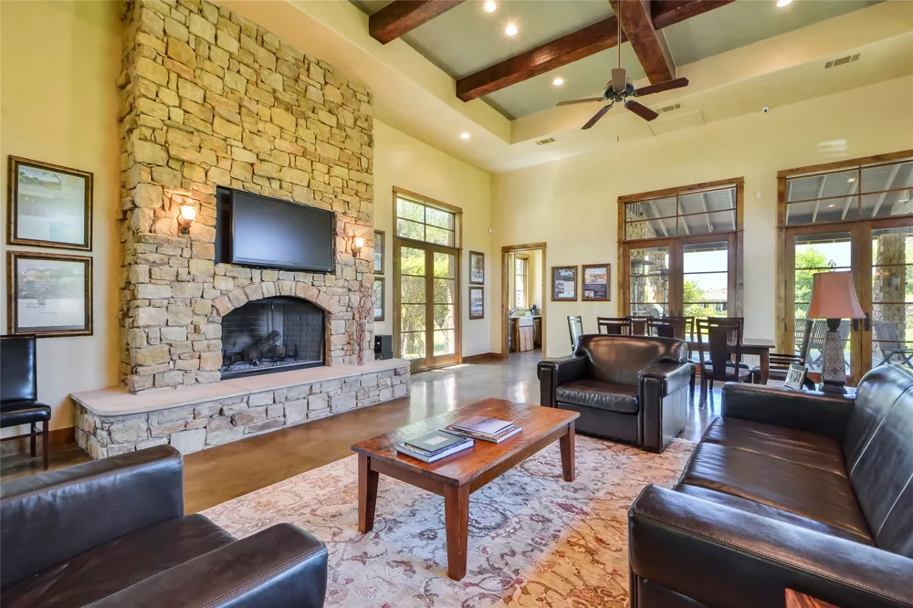 8417 Lakewood Ridge Cove Austin, TX 78738