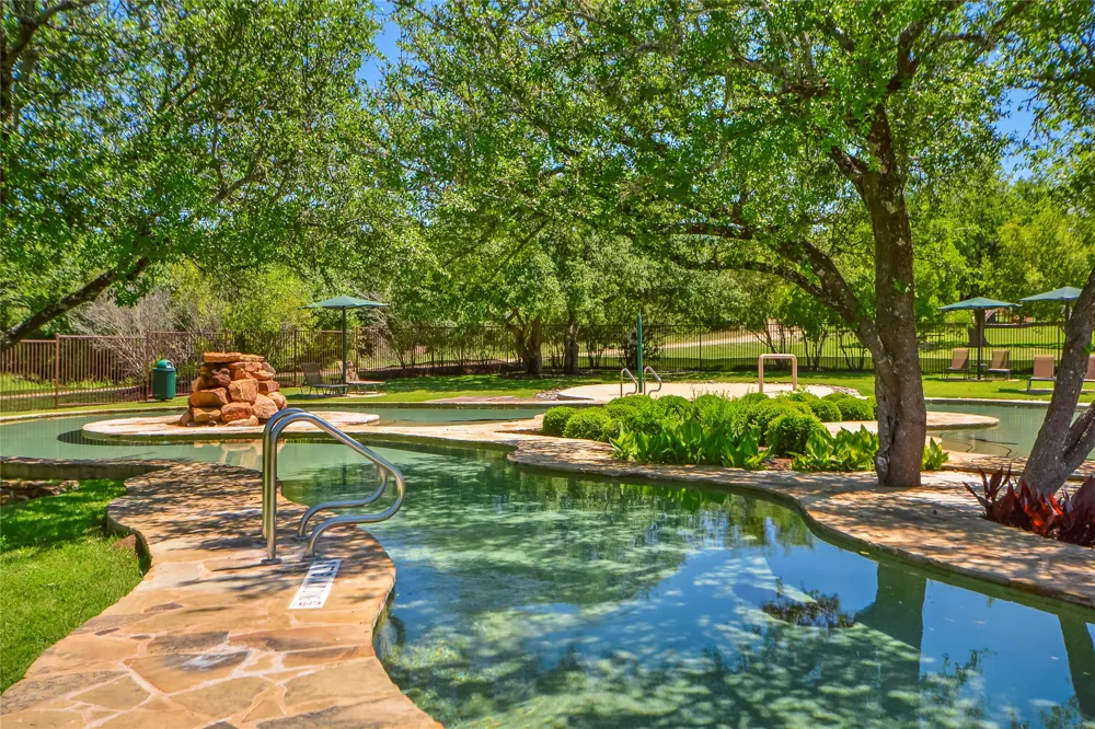 8417 Lakewood Ridge Cove Austin, TX 78738