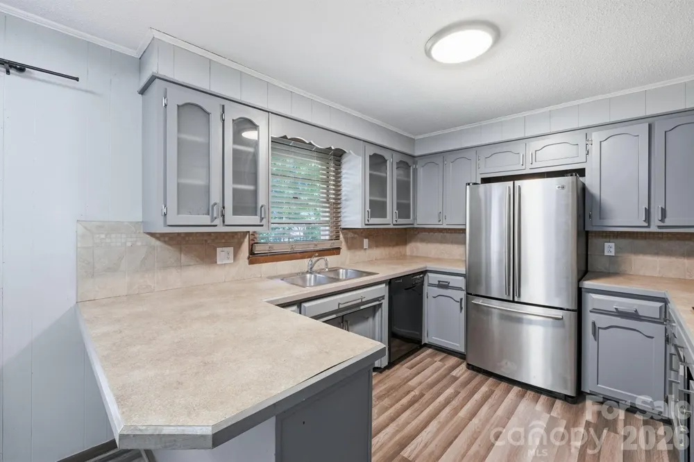 2300 Brookwood Road Lincolnton, NC 28092