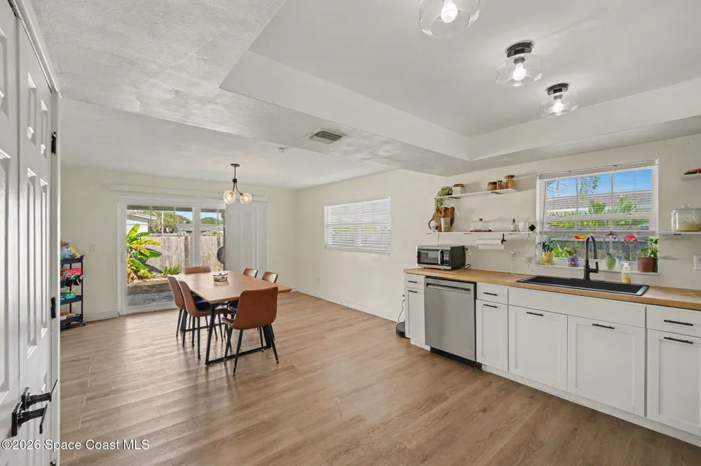 2355 Reef Avenue Indialantic, FL 32903