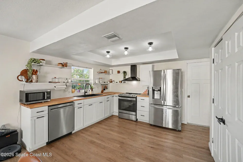 2355 Reef Avenue Indialantic, FL 32903