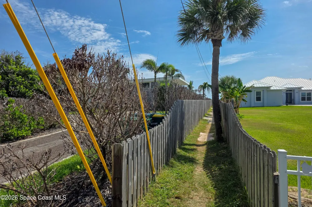 2355 Reef Avenue Indialantic, FL 32903