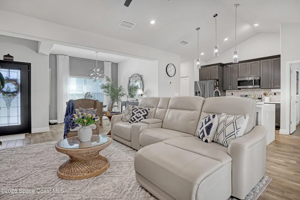 298 Christensen Avenue SE Palm Bay, FL 32909