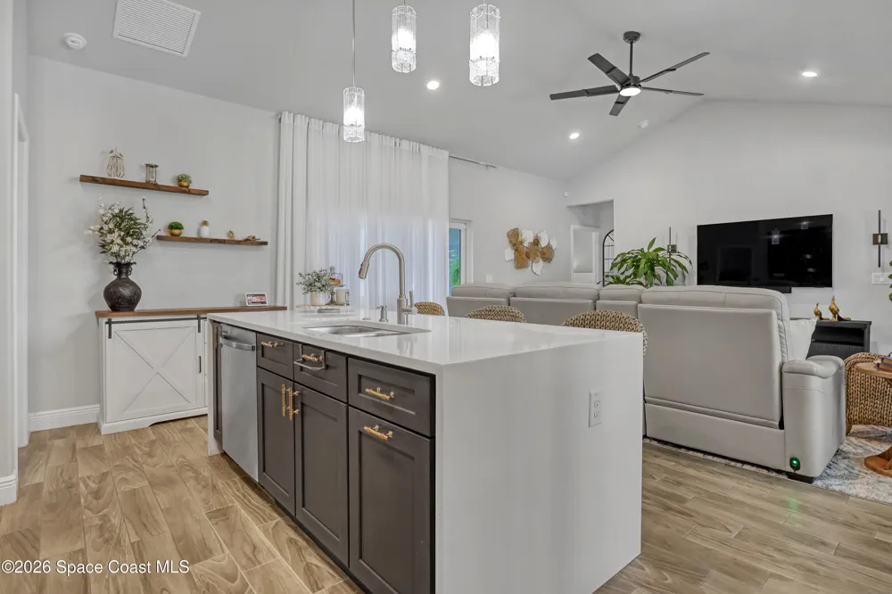 298 Christensen Avenue SE Palm Bay, FL 32909