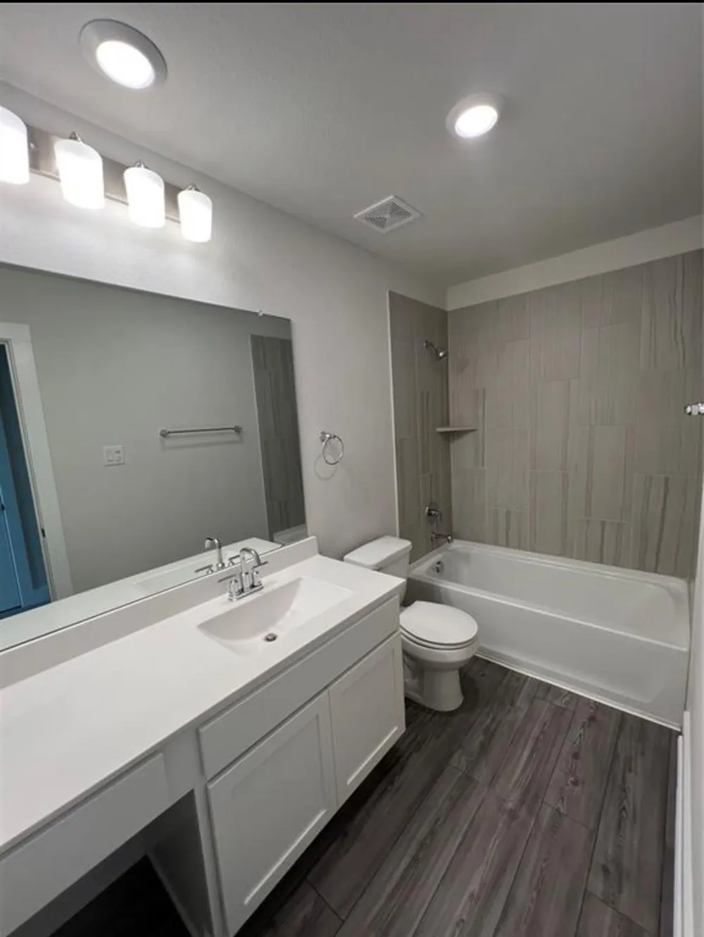 17697 Tree Of Heaven Drive Conroe, TX 77385