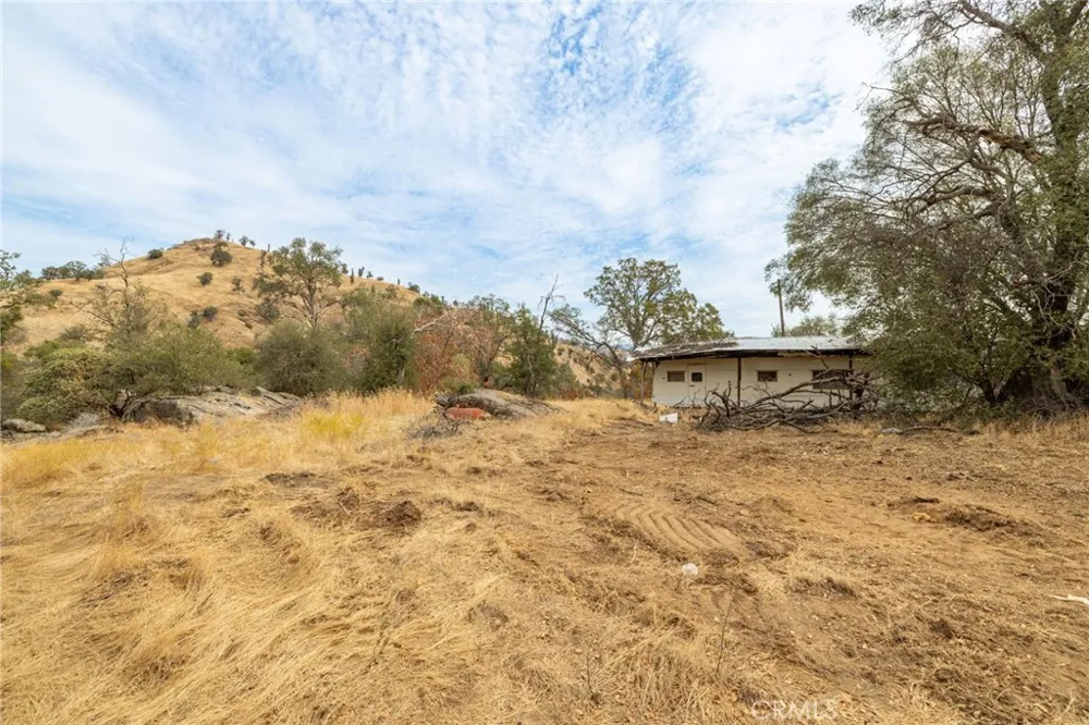 40117 Road 600 Ahwahnee, CA 93601