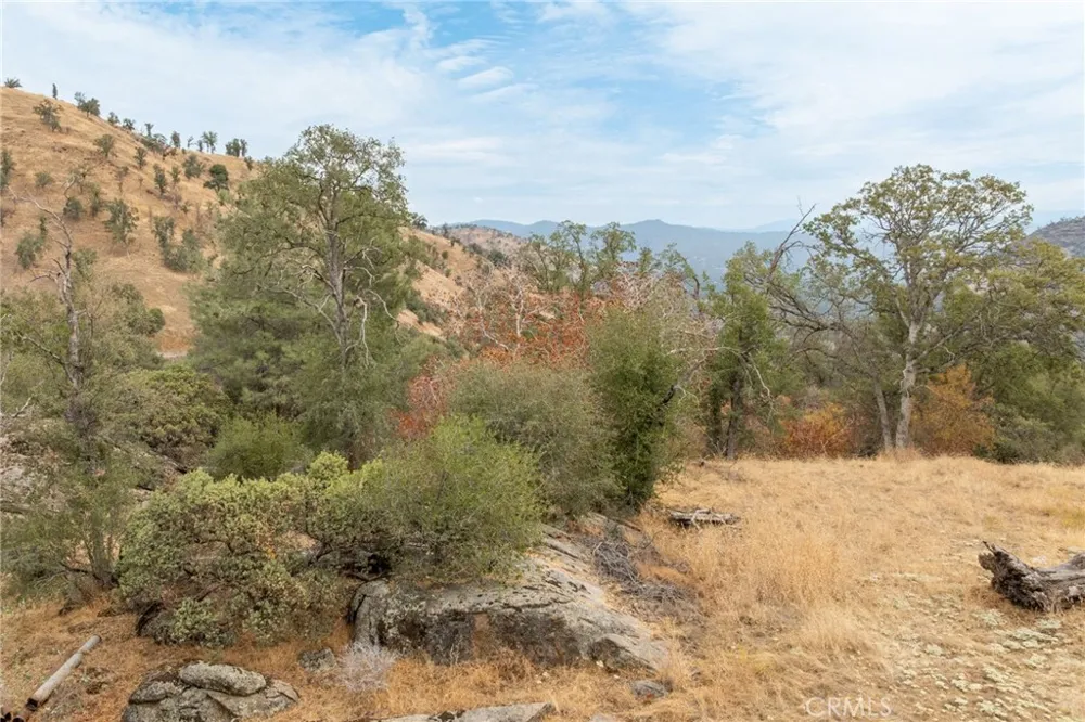 40117 Road 600 Ahwahnee, CA 93601