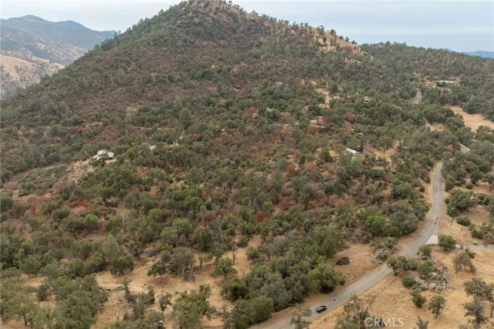 40117 Road 600 Ahwahnee, CA 93601
