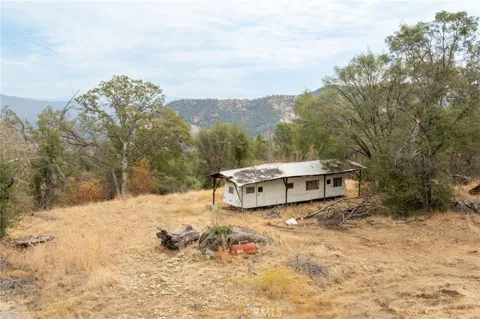 40117 Road 600