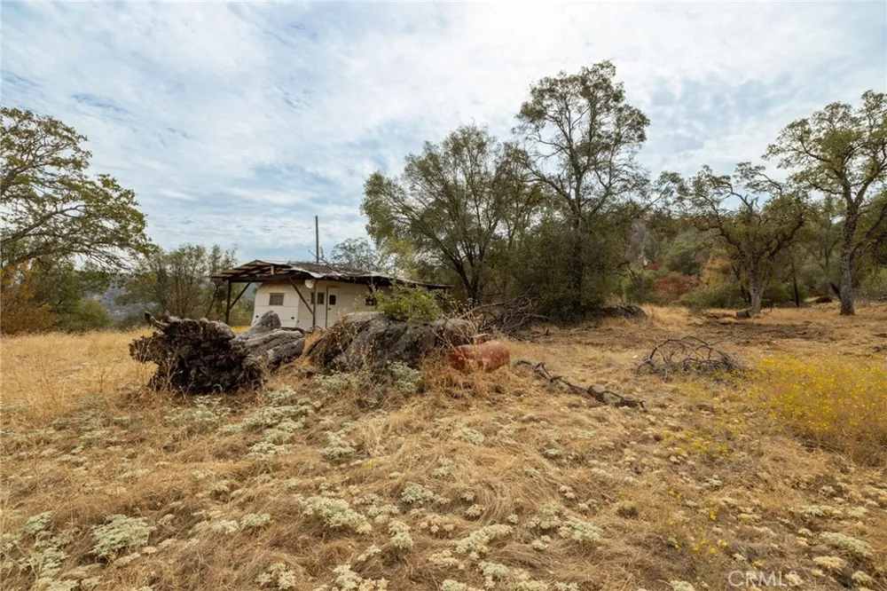 40117 Road 600 Ahwahnee, CA 93601