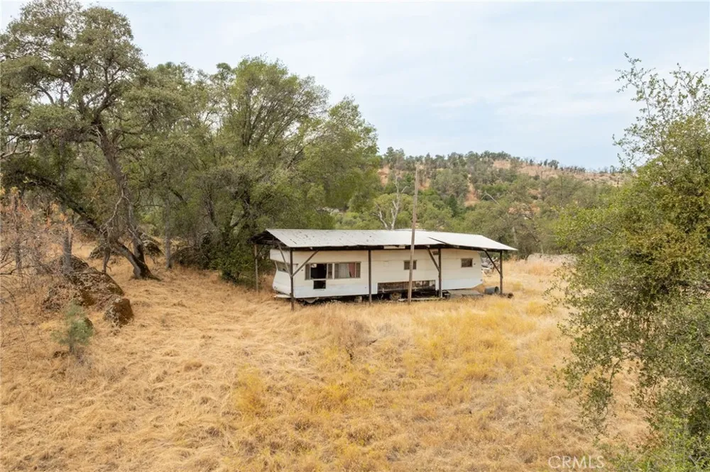 40117 Road 600 Ahwahnee, CA 93601