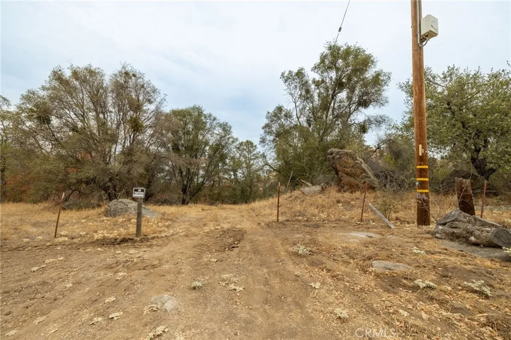40117 Road 600 Ahwahnee, CA 93601