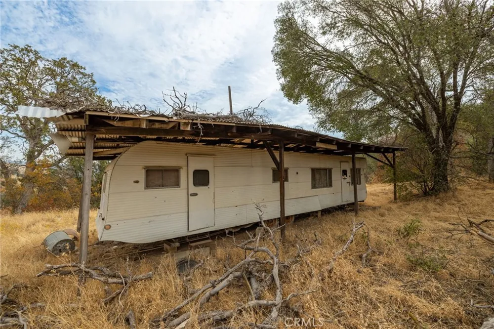 40117 Road 600 Ahwahnee, CA 93601