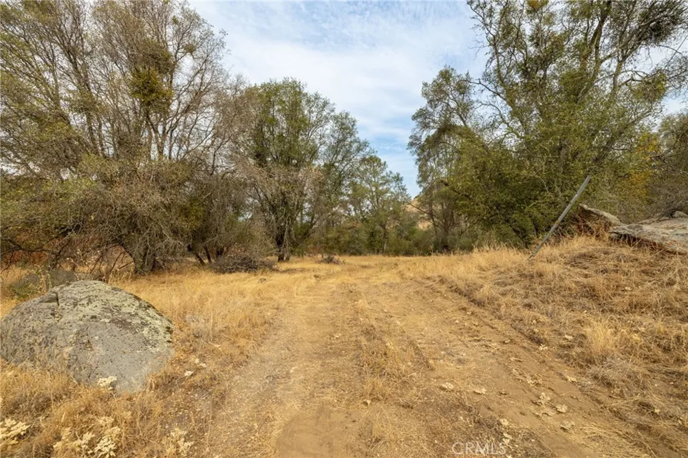 40117 Road 600 Ahwahnee, CA 93601