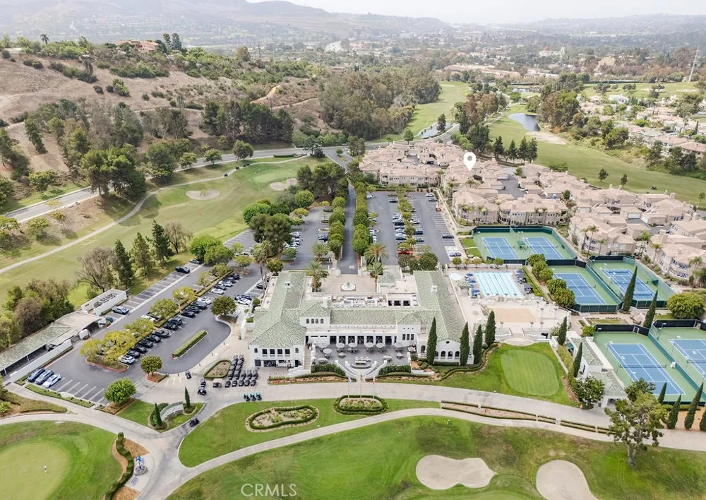 22 Plaza Caloroso San Juan Capistrano, CA 92675