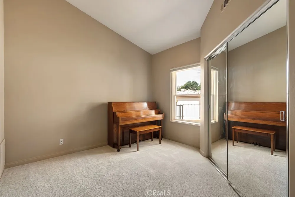 22 Plaza Caloroso San Juan Capistrano, CA 92675