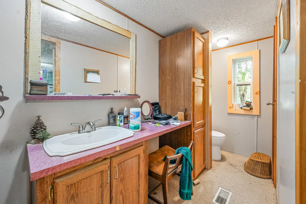 9957 150th Avenue Cedar Township, MI 49677