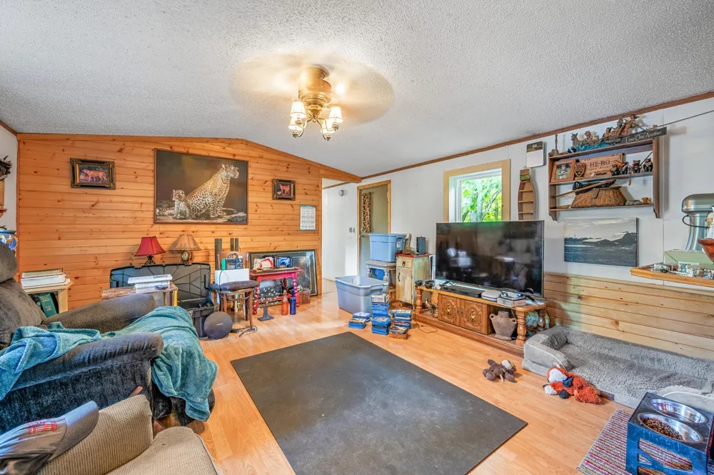 9957 150th Avenue Cedar Township, MI 49677