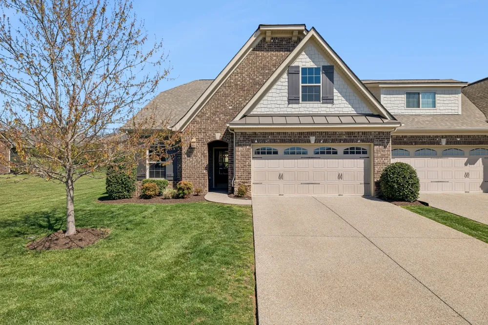 1034 Callaway Dr Lebanon, TN 37087