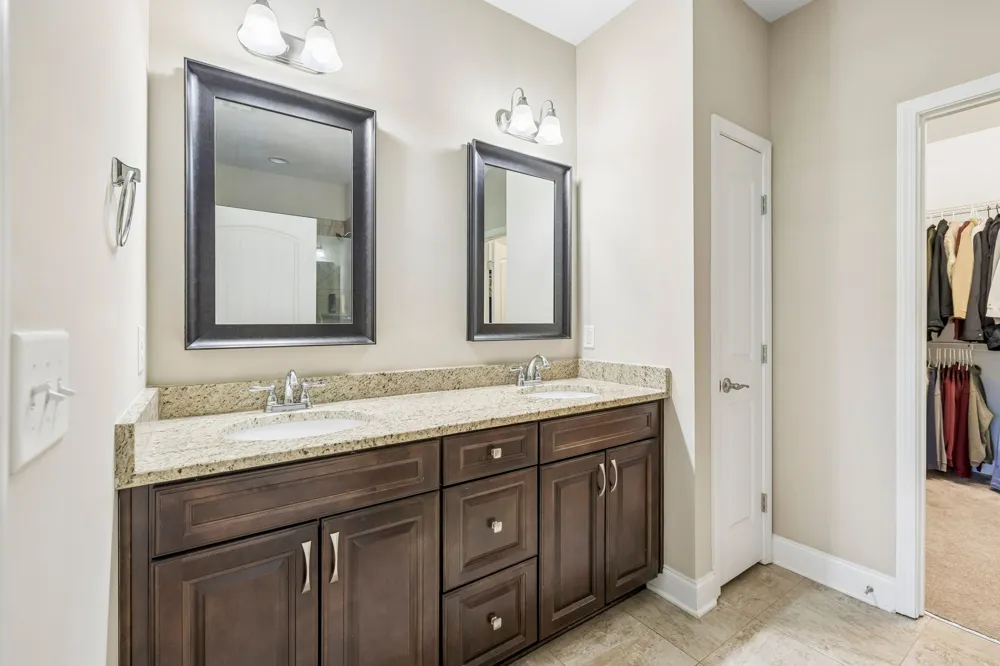 1034 Callaway Dr Lebanon, TN 37087