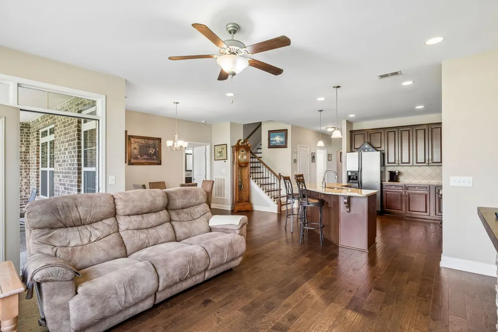 1034 Callaway Dr Lebanon, TN 37087