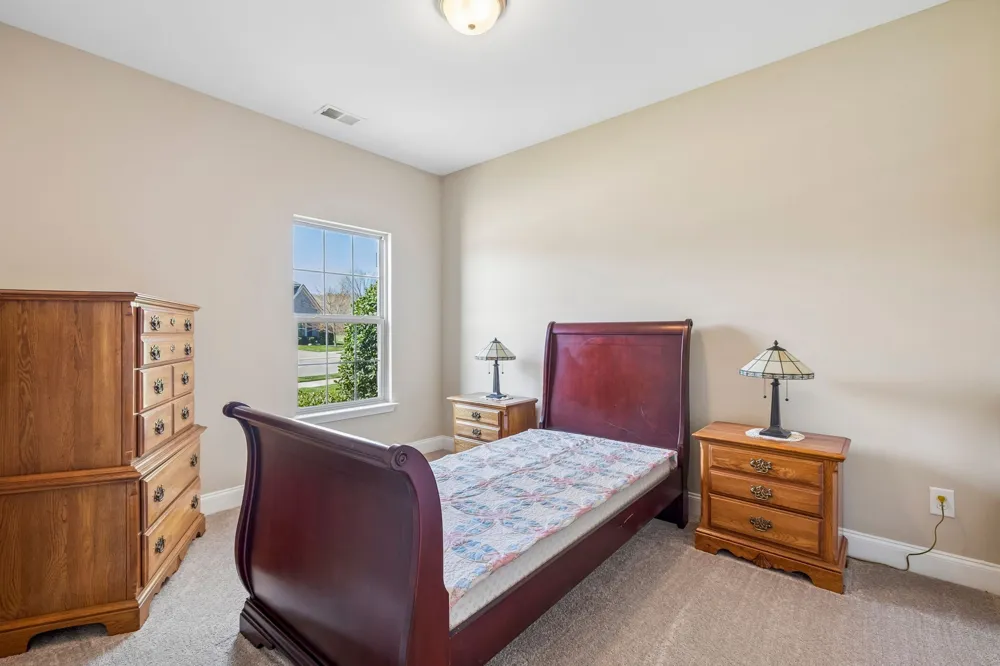 1034 Callaway Dr Lebanon, TN 37087