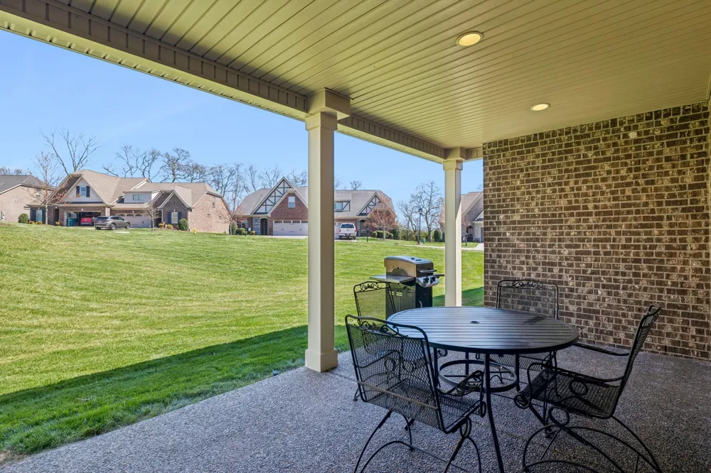 1034 Callaway Dr Lebanon, TN 37087