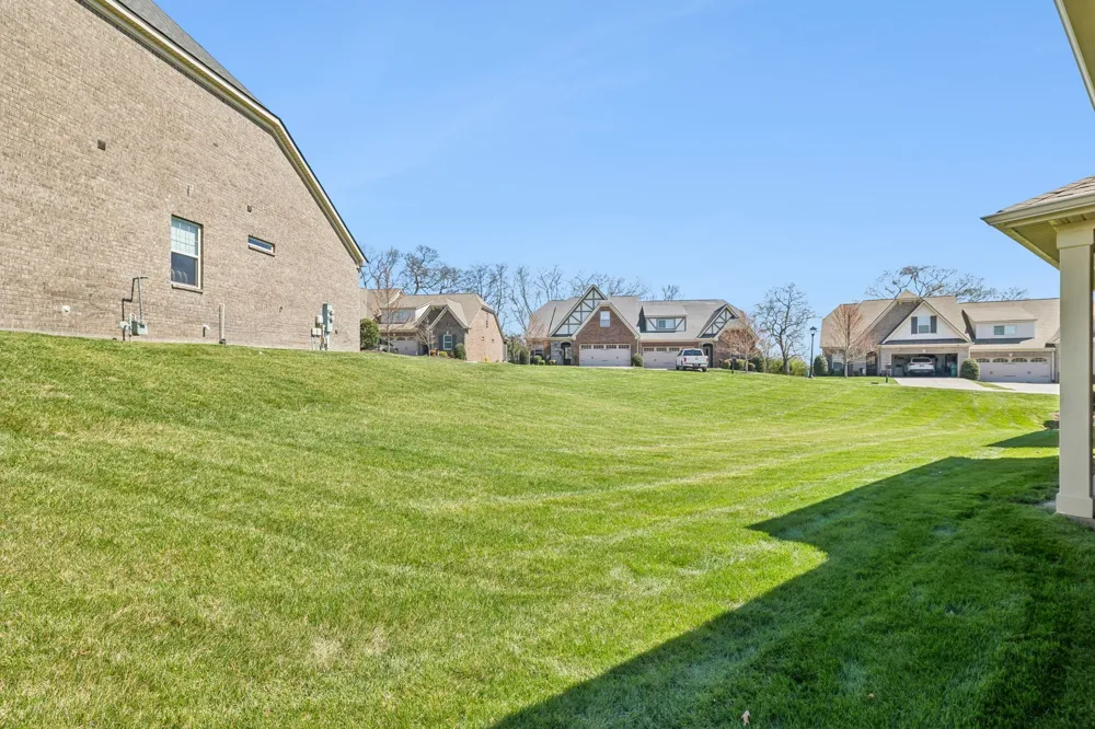 1034 Callaway Dr Lebanon, TN 37087