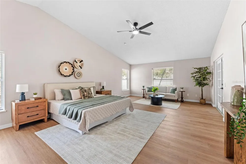 5521 OAK STREET Mount Dora, FL 32757