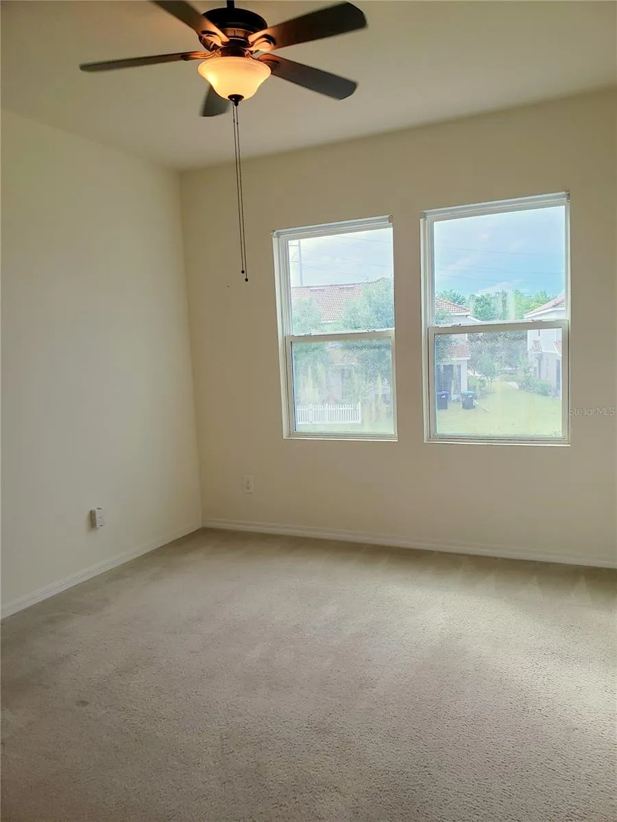 9092 SHEPTON STREET Orlando, FL 32825