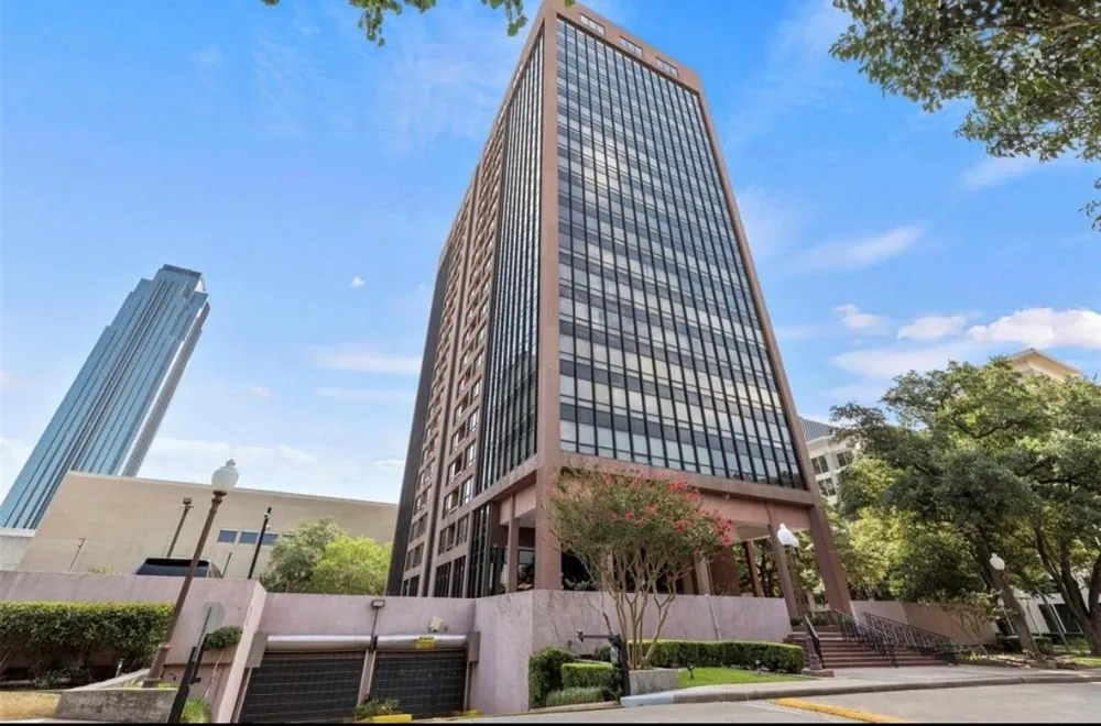 5150 Hidalgo Street #501 Houston, TX 77056