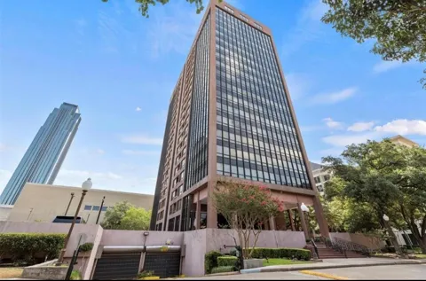 5150 Hidalgo Street #501