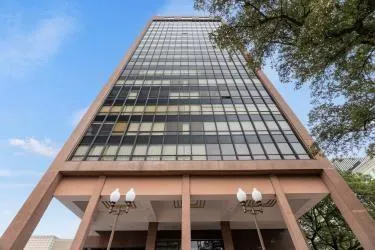 5150 Hidalgo Street #501 Houston, TX 77056